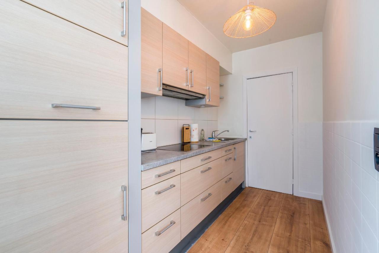Ruim En Warm Appartement In De Winkelstraat Van Oostende Εξωτερικό φωτογραφία
