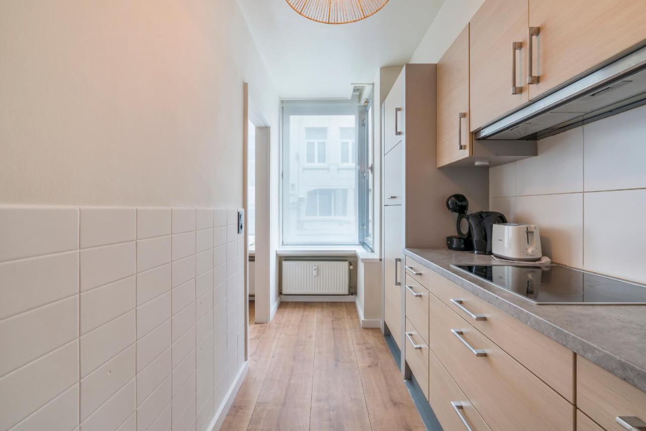 Ruim En Warm Appartement In De Winkelstraat Van Oostende Εξωτερικό φωτογραφία