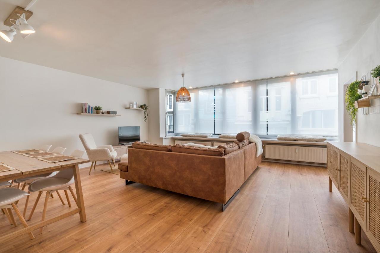 Ruim En Warm Appartement In De Winkelstraat Van Oostende Εξωτερικό φωτογραφία